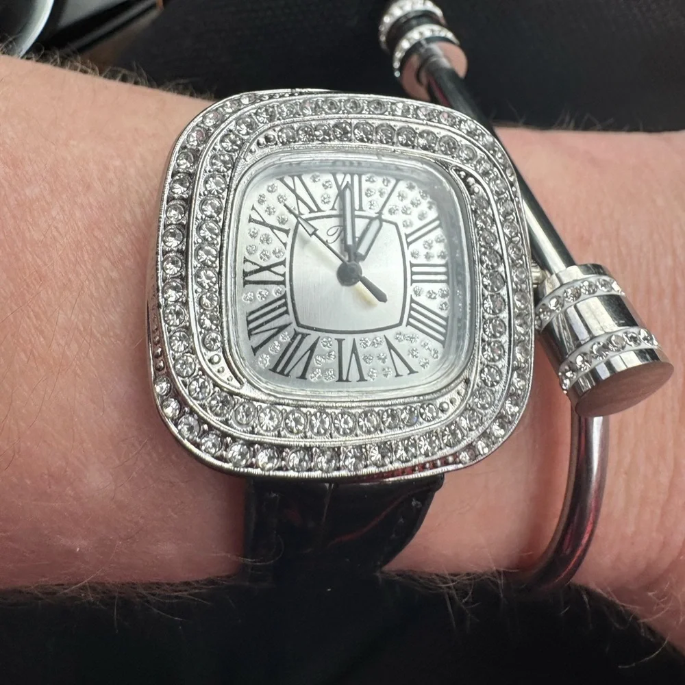 Women’s Square Design Starry Sky Quartz Watch With Diamonds black leather band